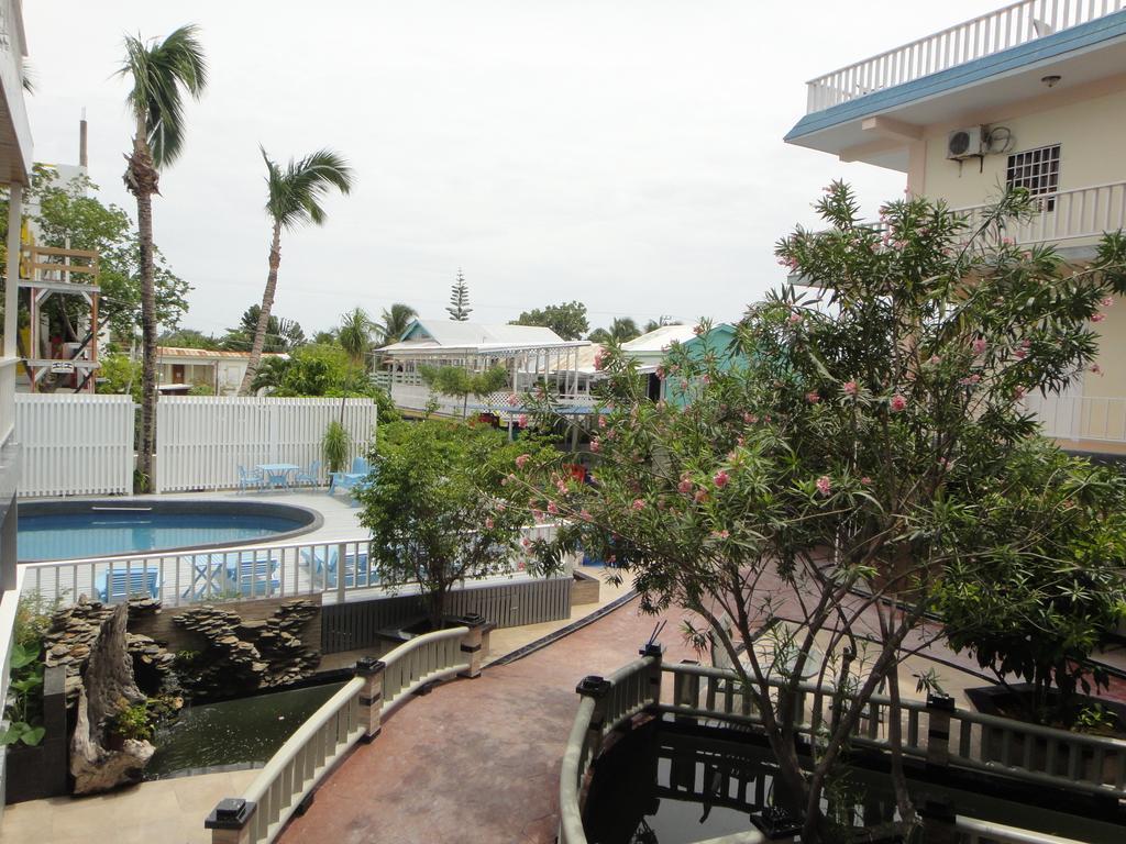 קיי קולקר China Town Hotel מראה חיצוני תמונה