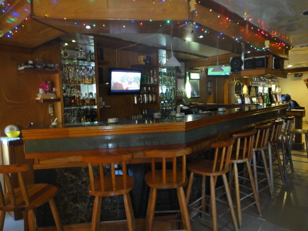 קיי קולקר China Town Hotel מראה חיצוני תמונה